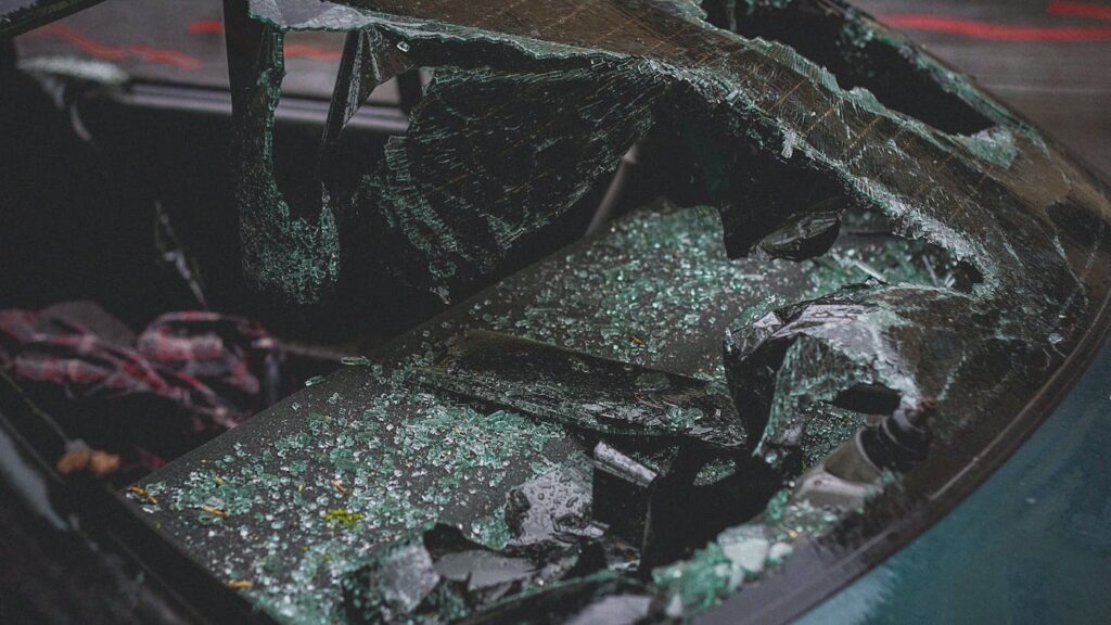 voiture accidentée carrosserie